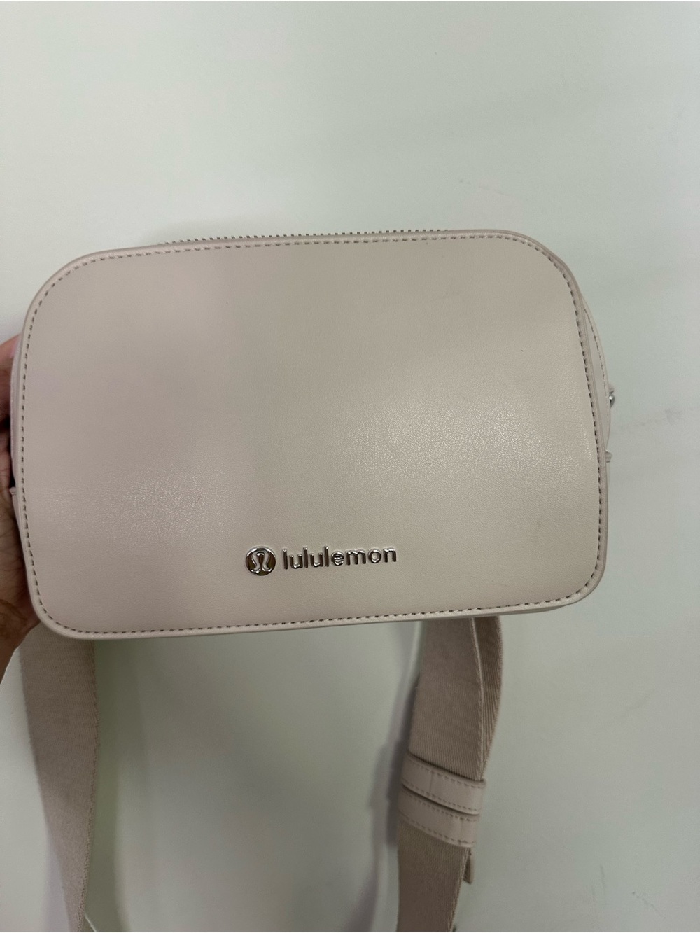 lululemon blush pink crossbody bag